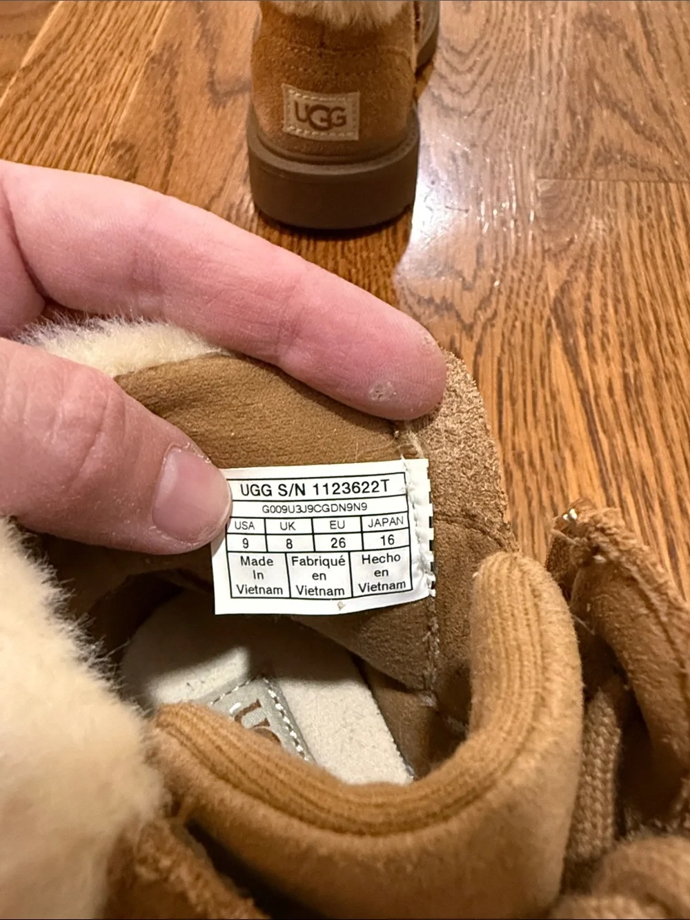 UGG Kids Chestnut Faux-Fur Cuff Lace-Up Boots